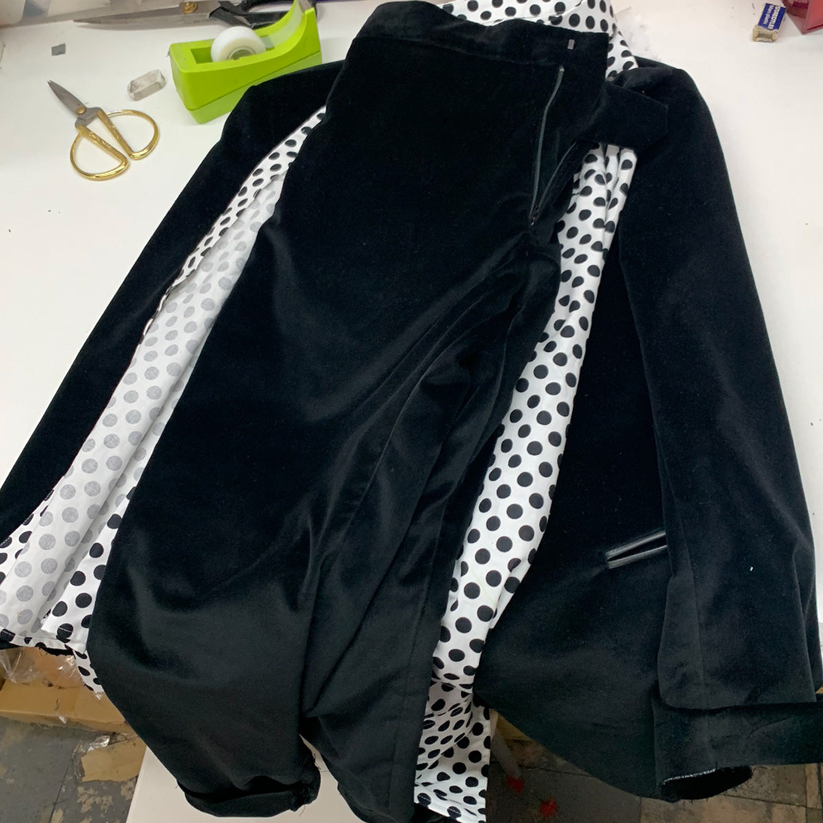 CUSTOM MADE VELVET + LAMB SUIT // SB WHITE DOT NIKO - JAMES (COBRA) CARBONETTI - WEDDING BROOKLYN - CUSTOM MADE + FITTED